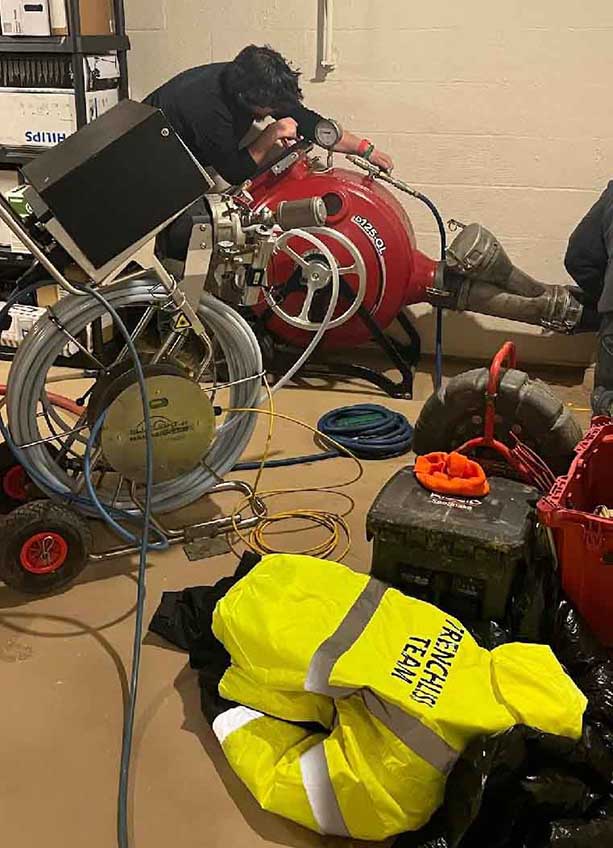 pipe bursting equipment